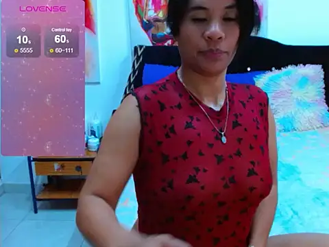 Noa_BadrrのライブXXXチャット