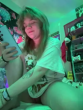 Cutiepiespanks' Live XXX Chat