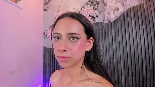 צ'אט XXX בשידור חי של Zephyra_bms