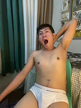 Czat XXX na żywo – xshyboyx
