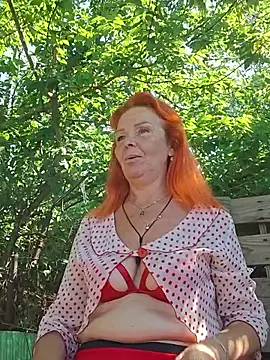 CassandraSandra44's Live XXX Chat