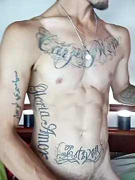 Thiago_MonteiroのライブXXXチャット
