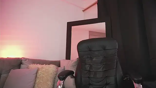 XXX chat uživo modela alanajonhsonm