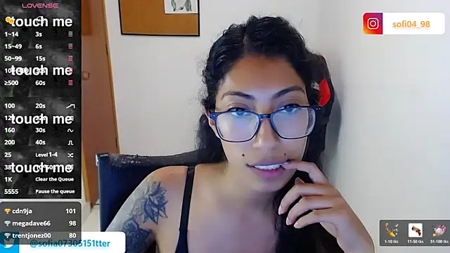 sofia_rosse4: απευθείας συνομιλία ΧΧΧ