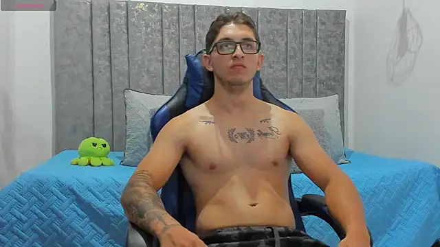 Živý XXX chat Calvin_Hunter