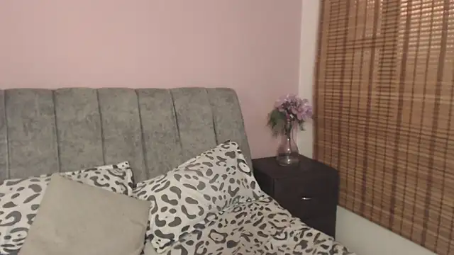 Samantha__Benet Chat XXX in diretta