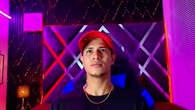 دردشة dominic_connor الجنسية المباشرة