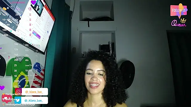 Chat XXX ao vivo de Little_Bunnies_24KM
