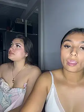 Онлайн чат XXX nicolexxaleja