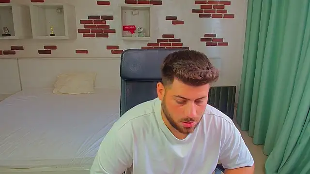 DaxGreer: απευθείας συνομιλία ΧΧΧ