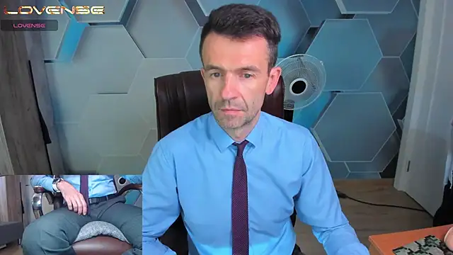SteveTiger: απευθείας συνομιλία ΧΧΧ