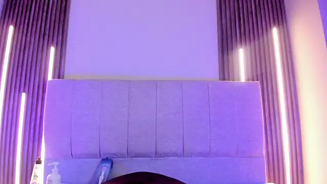 Zoe_444のライブXXXチャット
