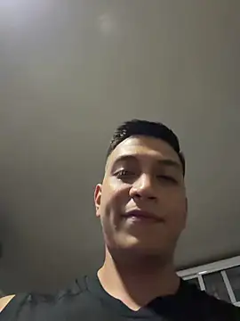 Chat XXX en directo de OliverWest04