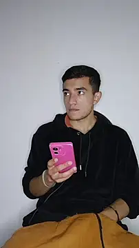 Chat +18 de Thick_Cock ao vivo