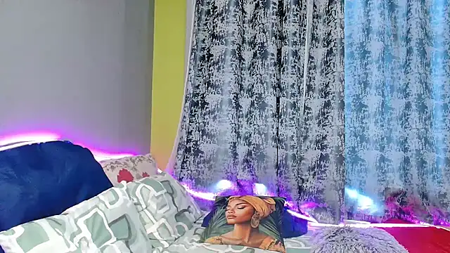 Tallwildnspicey98 现场XXX聊天