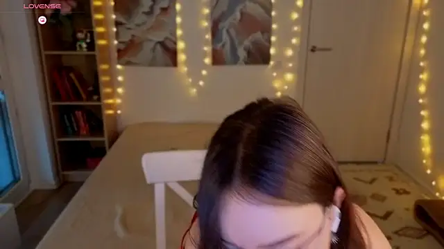 แชท XXX สดของ MilenaSaint