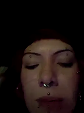 Sarah-Stoner Chat XXX in diretta