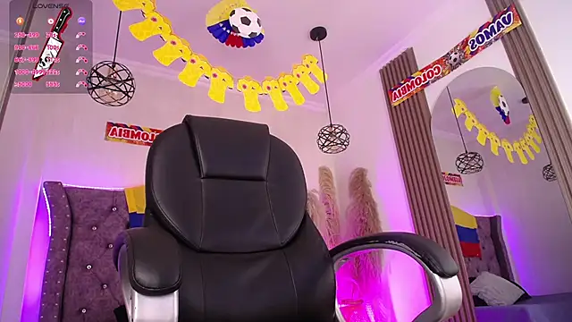 צ'אט XXX בשידור חי של Amara_Davis1