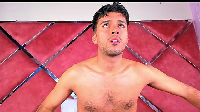 RodrigoColby2 élő XXX-chatje