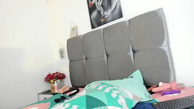 Karol_wish XXX чат на живо