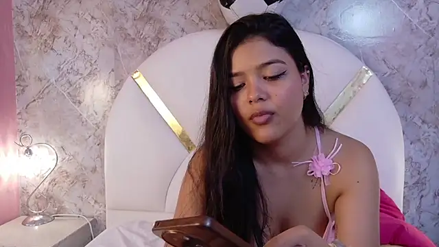 Chatroom XXX en direct de Valka_Storne