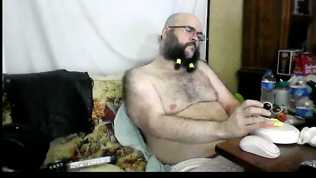 BriTheTopBear's Live XXX Chat