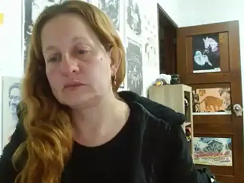 Chat +18 de ViioletaMora ao vivo