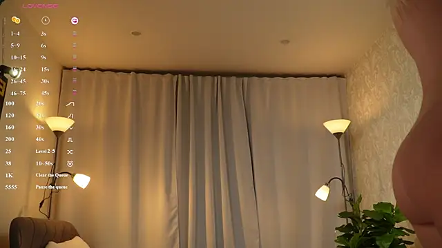 XXX chat uživo modela Good_Barbie