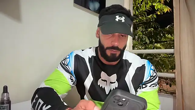 romeolovedark Adlı Modelin Canlı XXX Sohbeti