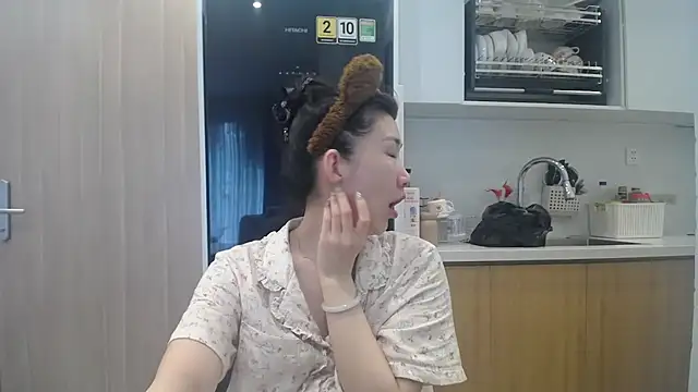 Asiagirll's Live XXX Chat