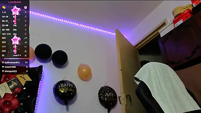 YourSubmissive_BDSM's Live XXX Chat