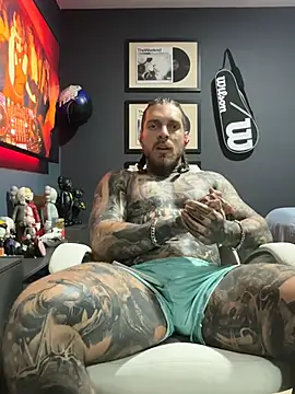 ThomasHells Live XXX Chat