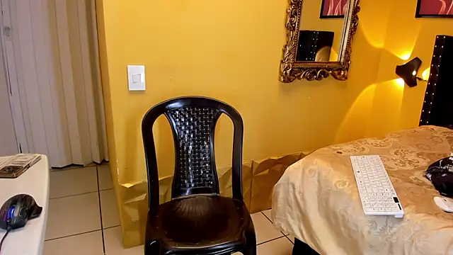 XXX chat uživo modela luckk_