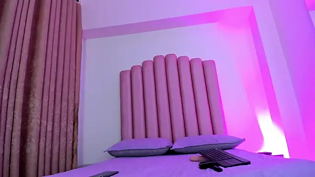 Lana_fox01's Live XXX Chat