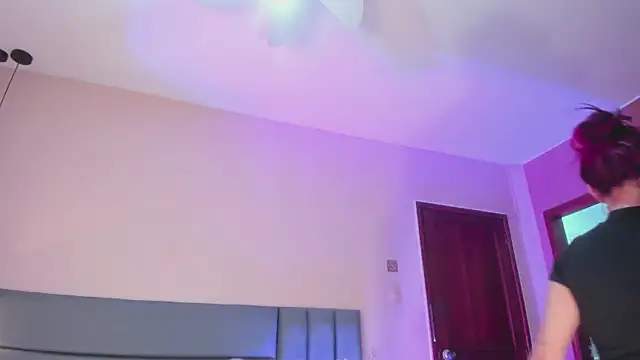 JupiteFox Live XXX-Chat