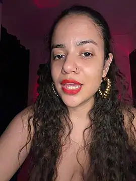 Chat +18 de saharariderr ao vivo