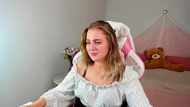 Chat +18 de EllaBells ao vivo