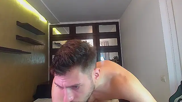Czat XXX na żywo – FelixRook