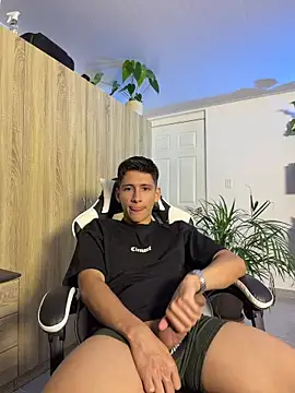 SantiLux_ Chat XXX live