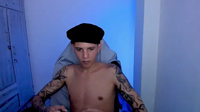 tylerrnova Live XXX-Chat