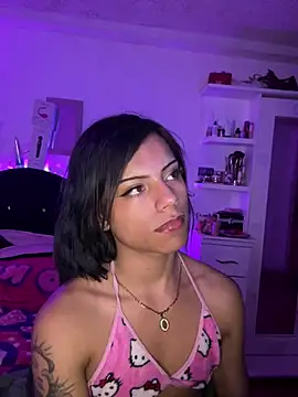Chatroom XXX en direct de andyy_x