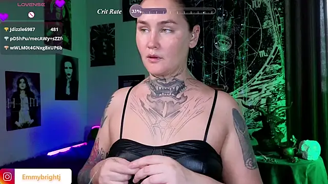 Emmybrightj_'s Live XXX Chat