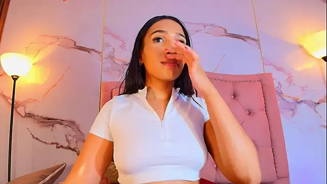 Chat XXX en directo de AlyaThompson
