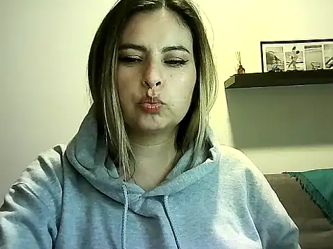 Valery__Rouse_のライブXXXチャット