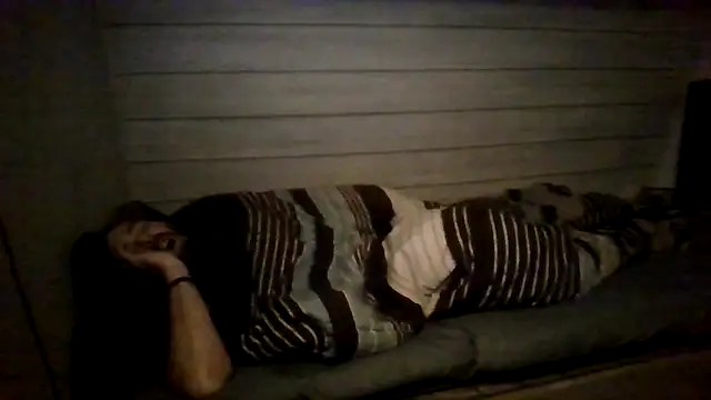 ThisGuy42o's Live XXX Chat
