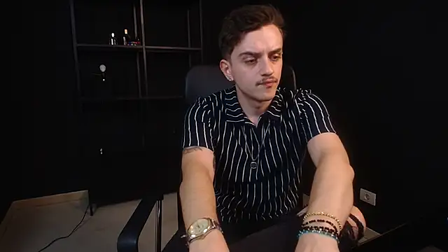 XXX chat uživo modela FelixStarkk