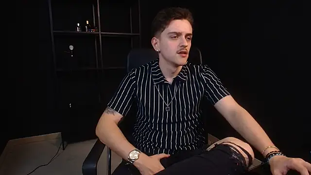 Chat XXX Live FelixStarkk