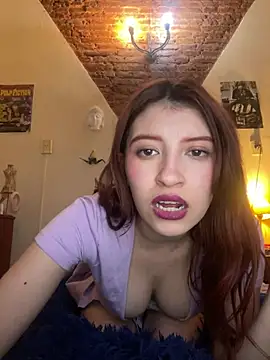 ZoeBella1308 现场XXX聊天