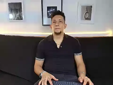 Sr_Maykol webcam show