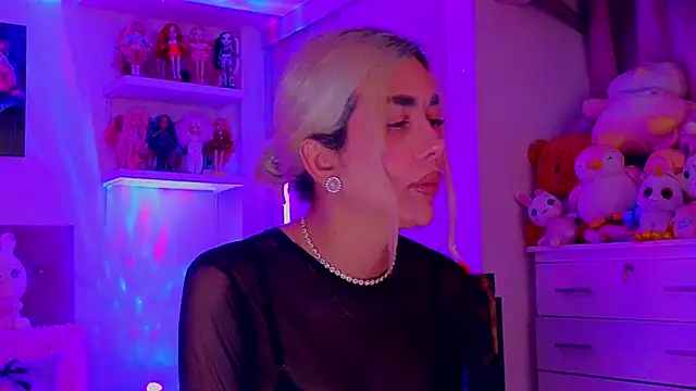 MadamBarbiee – Live XXX-chat